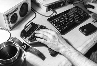 两球定生死！曼城2-1险胜纽卡，这场险胜藏着多少心跳瞬间